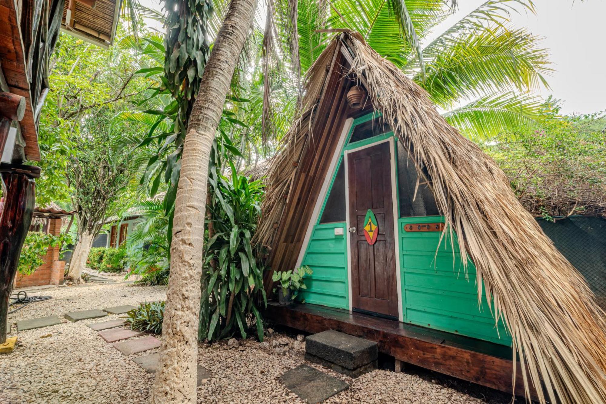Hostel Playa Grande Surf Camp Exterior foto