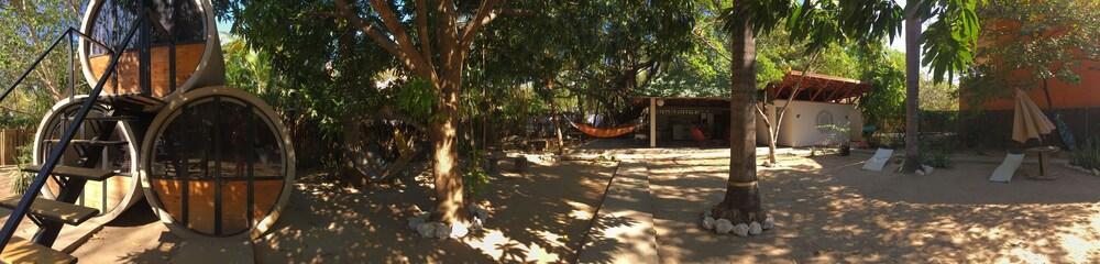 Hostel Playa Grande Surf Camp Exterior foto